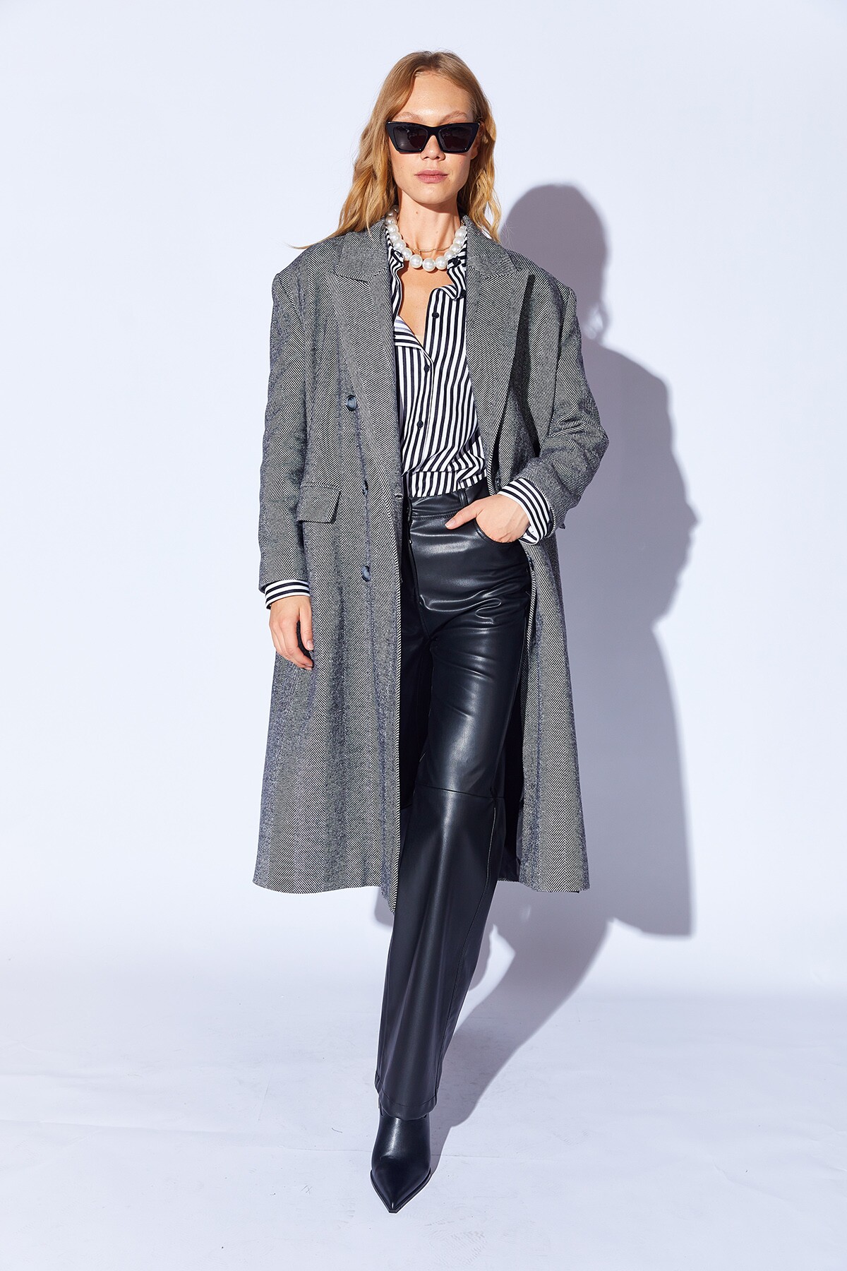 Siyah Oversize Balıksırtı Kaban | MKW399168-01