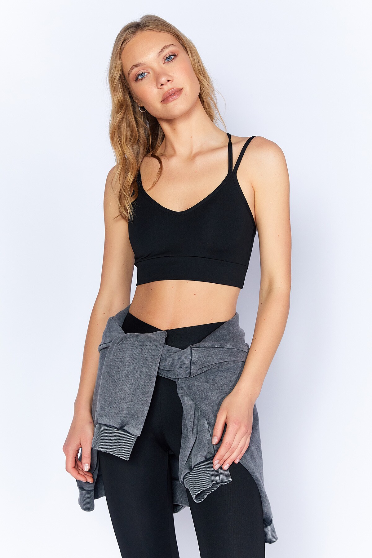 Siyah Seamless/Sırt Detaylı Hafif Destekli/Şekillendirici Spor Sütyeni | MKS178714-01