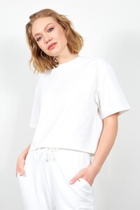 Ekru Oversize Crop Kadın T-shirt